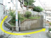 道順4：階段をそのまま回り込む